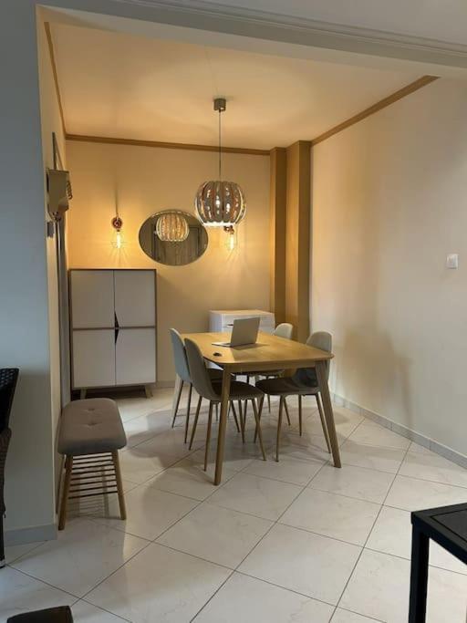 Ifestionos 2-Bedroom Apartment Salonicco Esterno foto