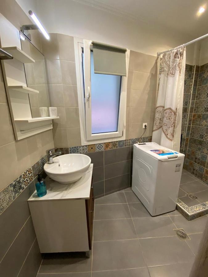 Ifestionos 2-Bedroom Apartment Salonicco Esterno foto